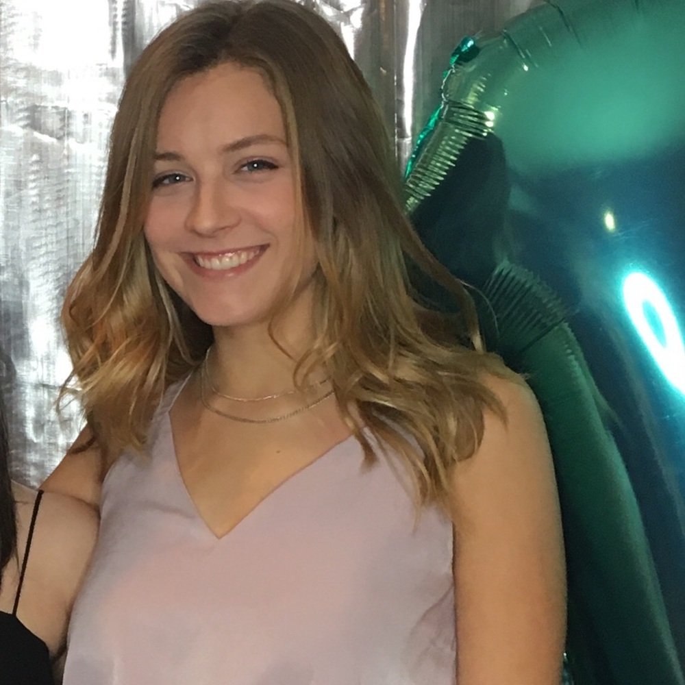 Meet your Posher, Greer